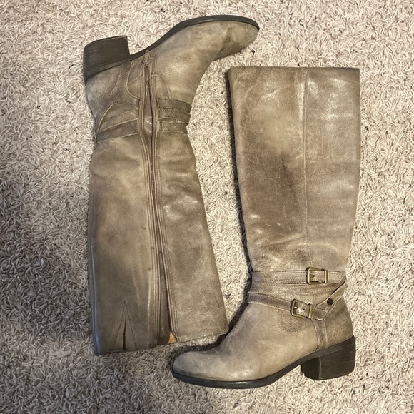 Nurture Greyson distressed leather boots. - Picture 1 of 8